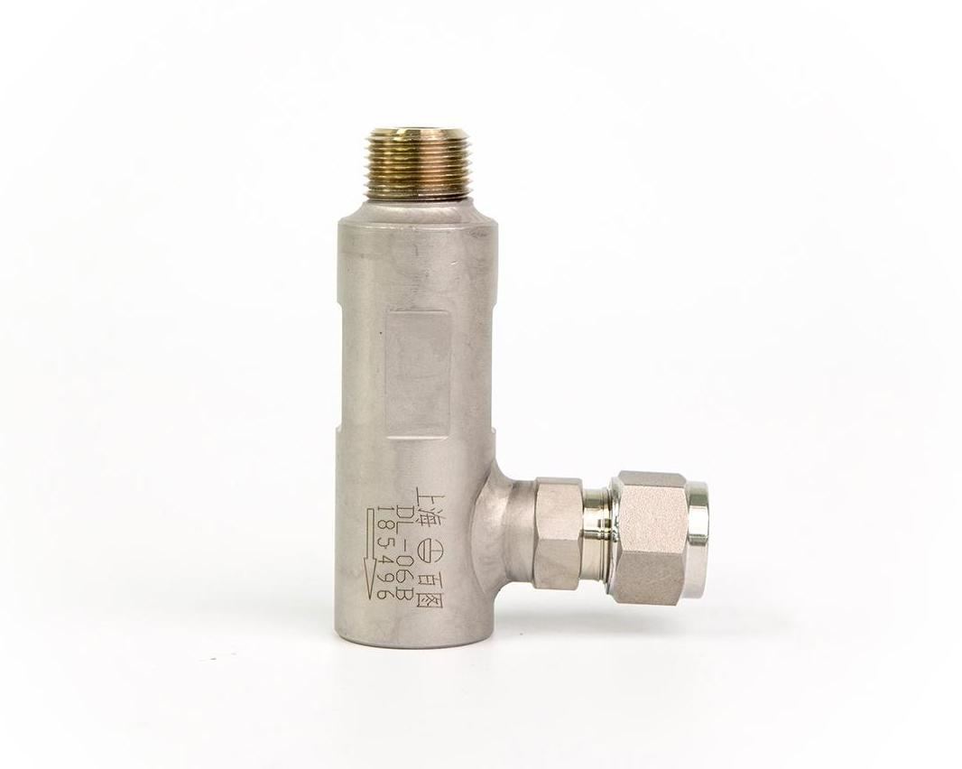 DL-06B-1.jpg