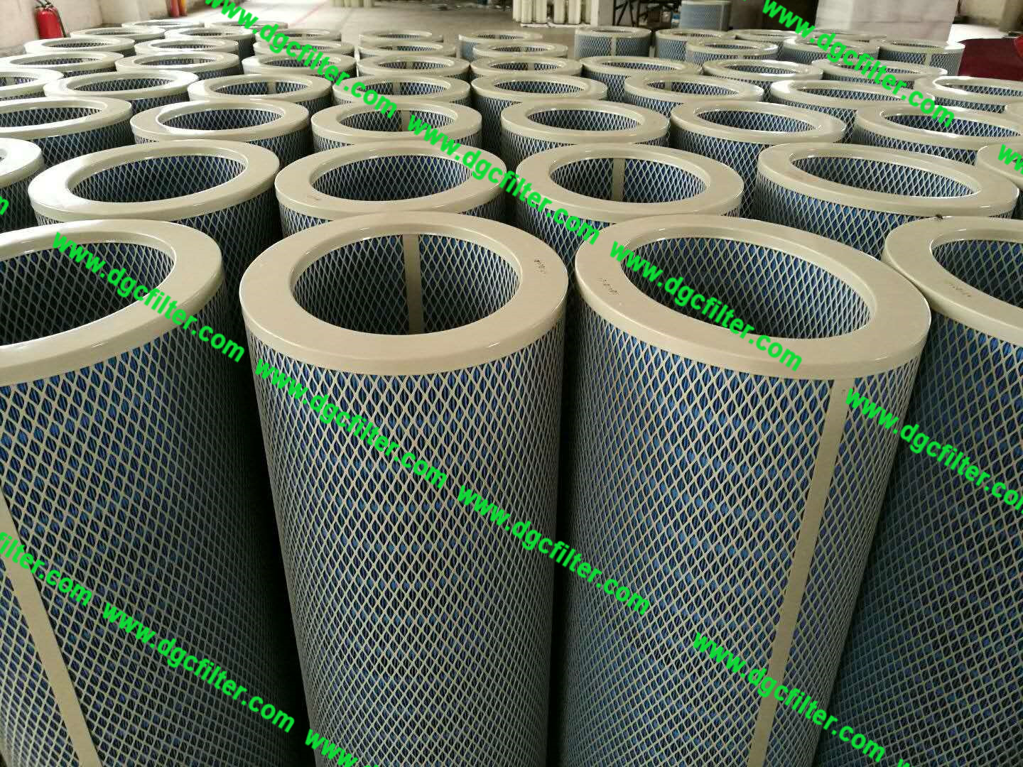 oval-cartridge-with-Cellulose-Nano-blue-media.jpg